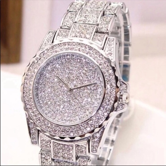 Fashionista21 Accessories - NEW Bling Rhinestone Crystal Watch